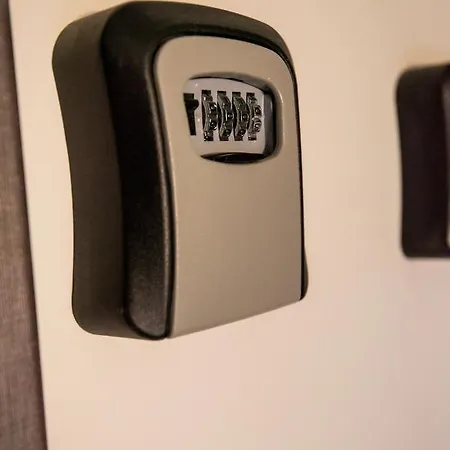 Olive 101 アパート *